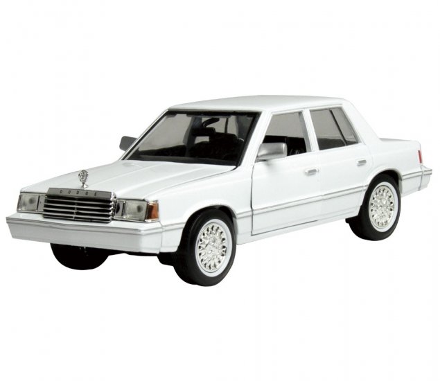 Dodge Aries K 1982 - 1:24 (White) MM73335WH - Click Image to Close